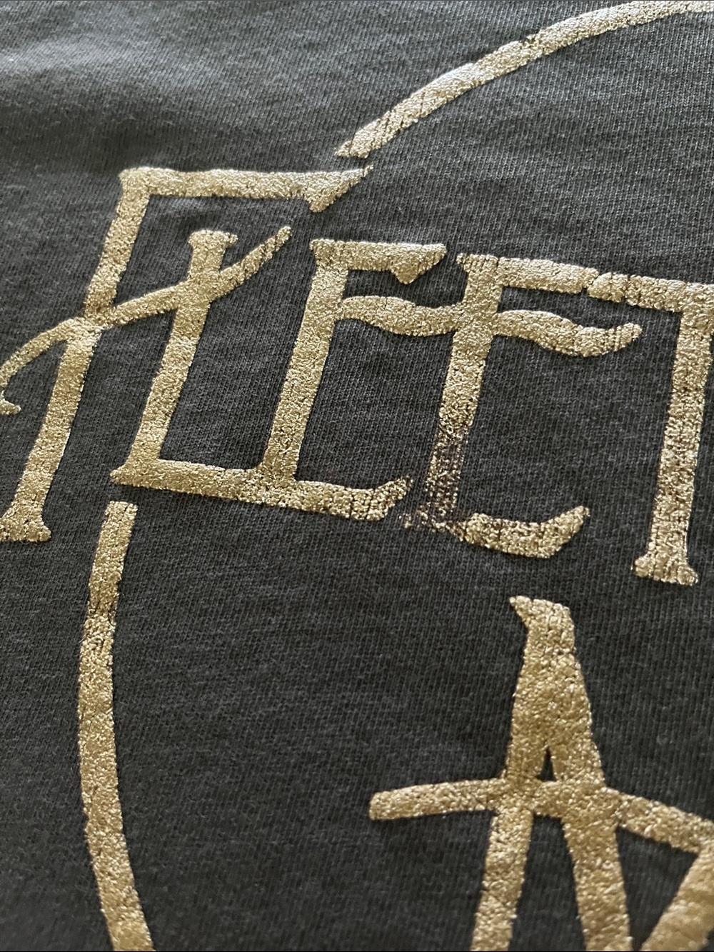 Women’s Graphic Fleetwood Mac Tee - Picture 4 of 7
